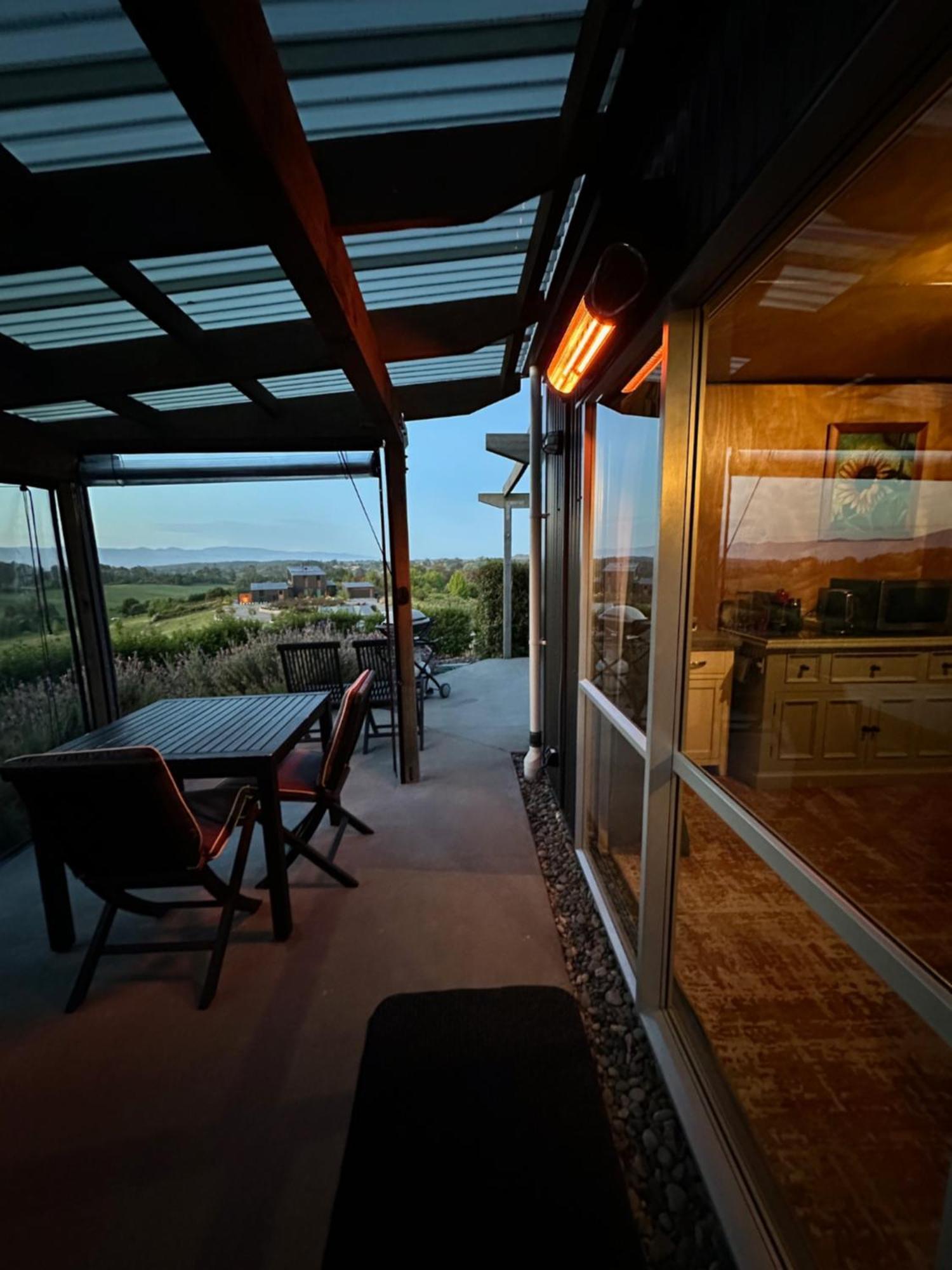 MahanaThe Shed With A View公寓 外观 照片
